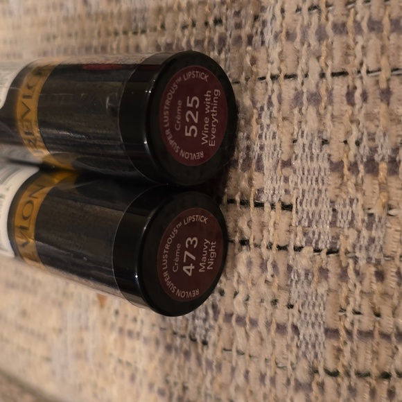 REVLON BRAND WOMEN'S SUPER LUSTROUS LIPSTICK BUNDLE OF 2 - Picture 2 of 6